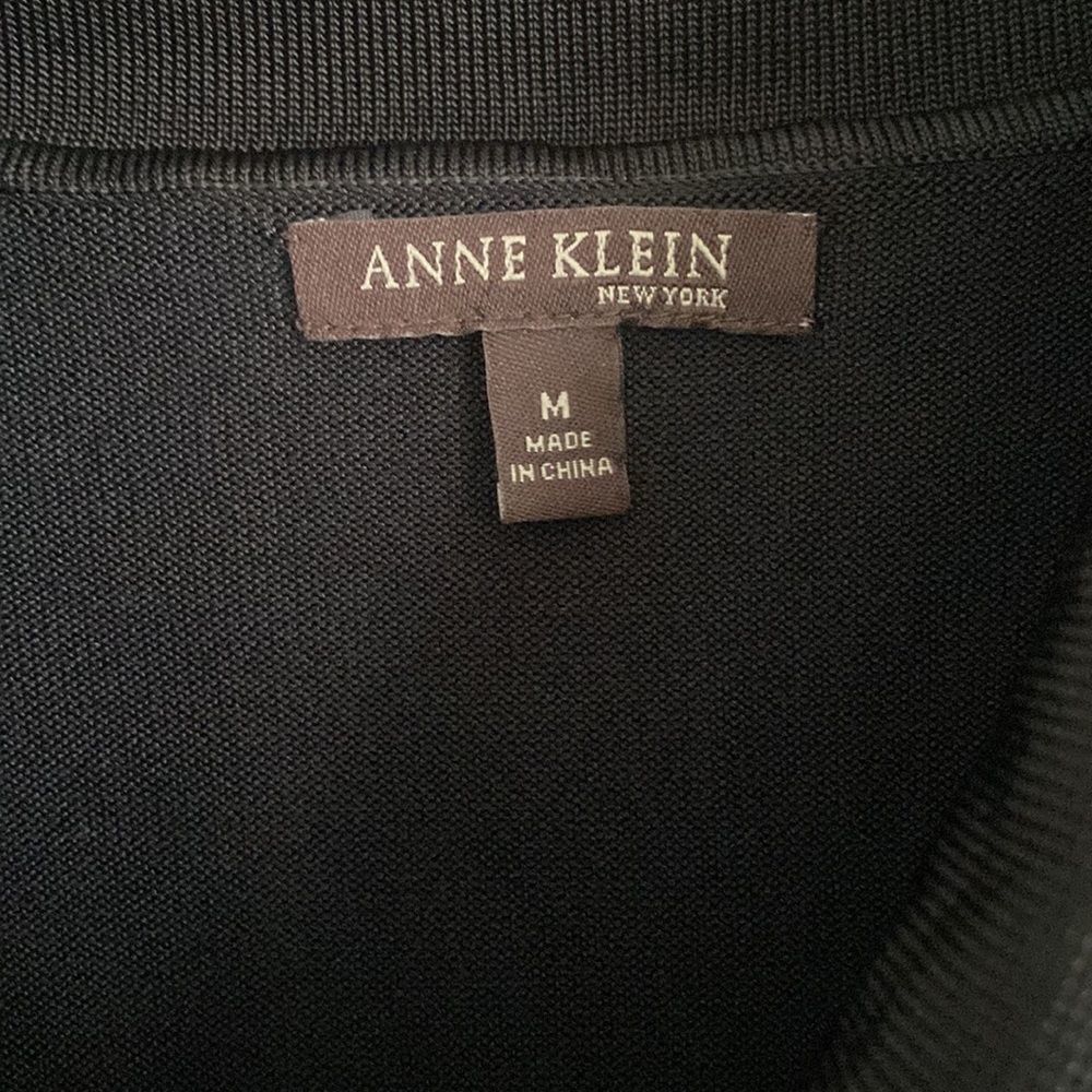 Anne Klein Cowl Neck Short Sleeve Top - Picture 5 of 6